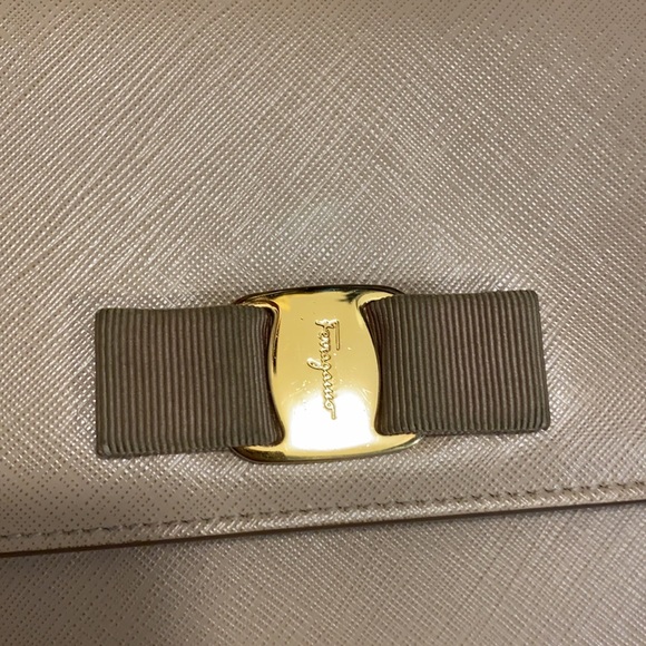 Authentic Salvatore Ferragamo Crossbody Bag - Picture 6 of 7